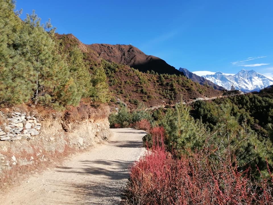 everest base camp trek trail