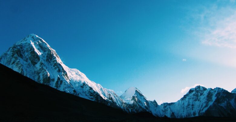 everest trek